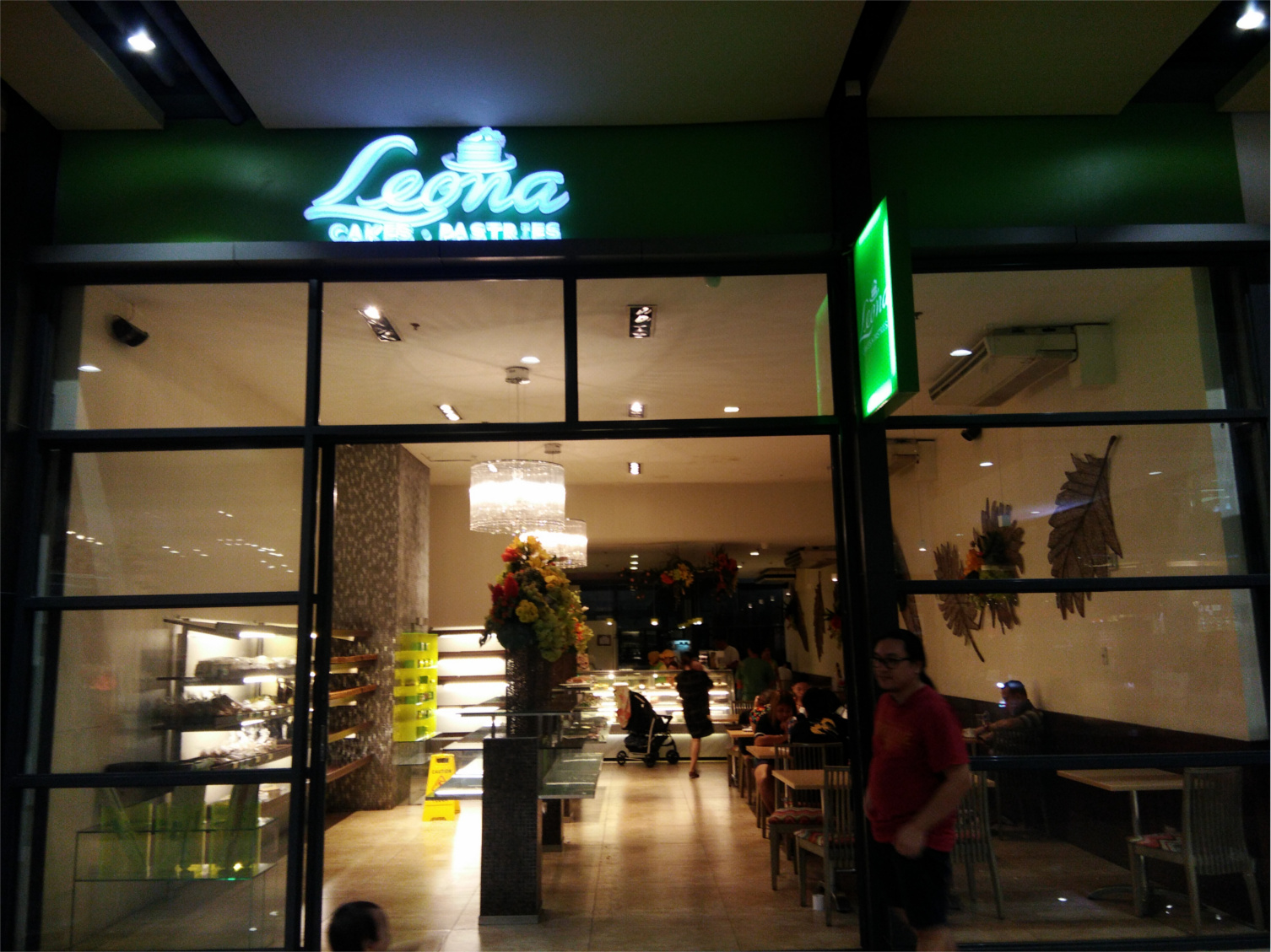 Leona Cakes and Pastries SM City Cebu