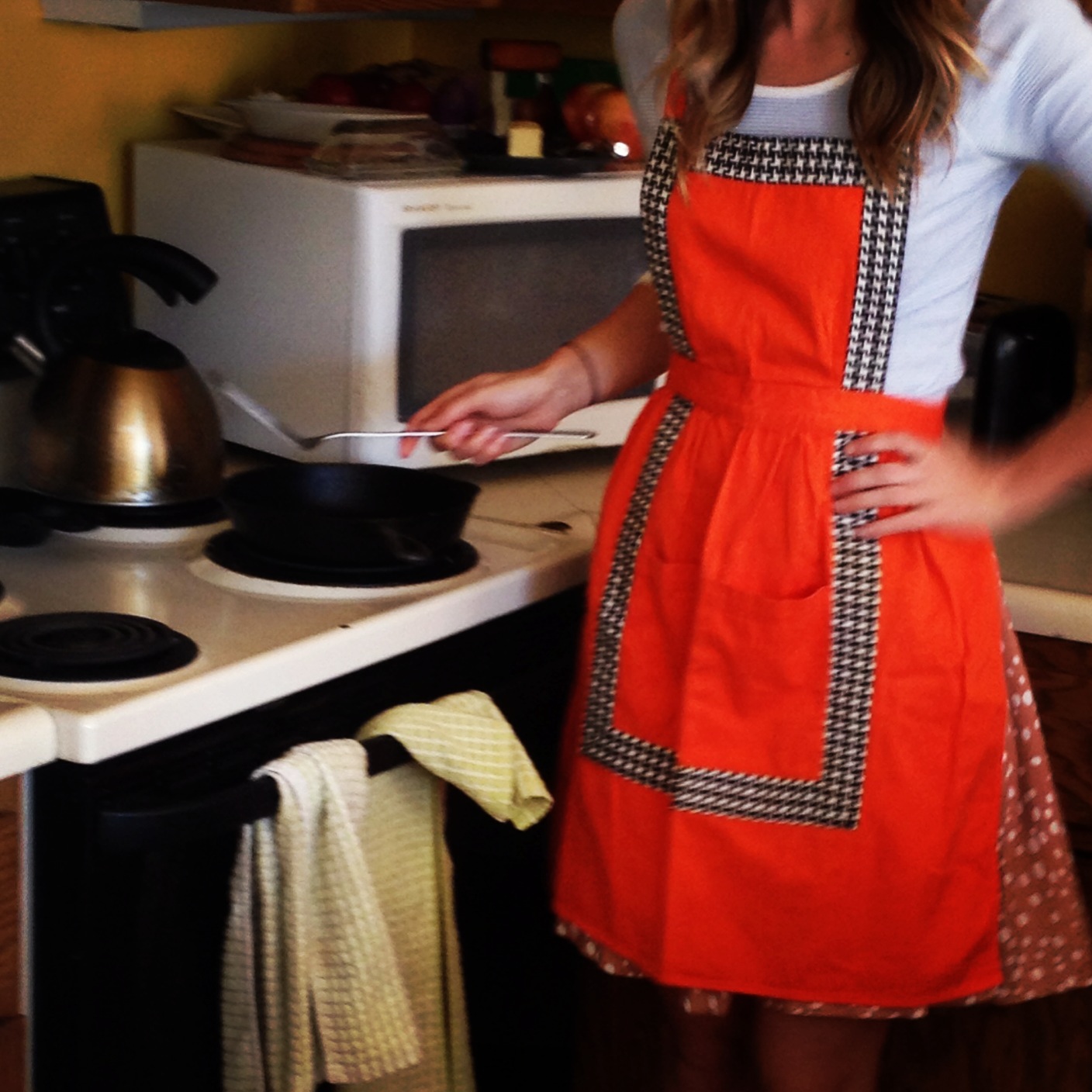 mountains & mode Thrifted Thursdays The Apron