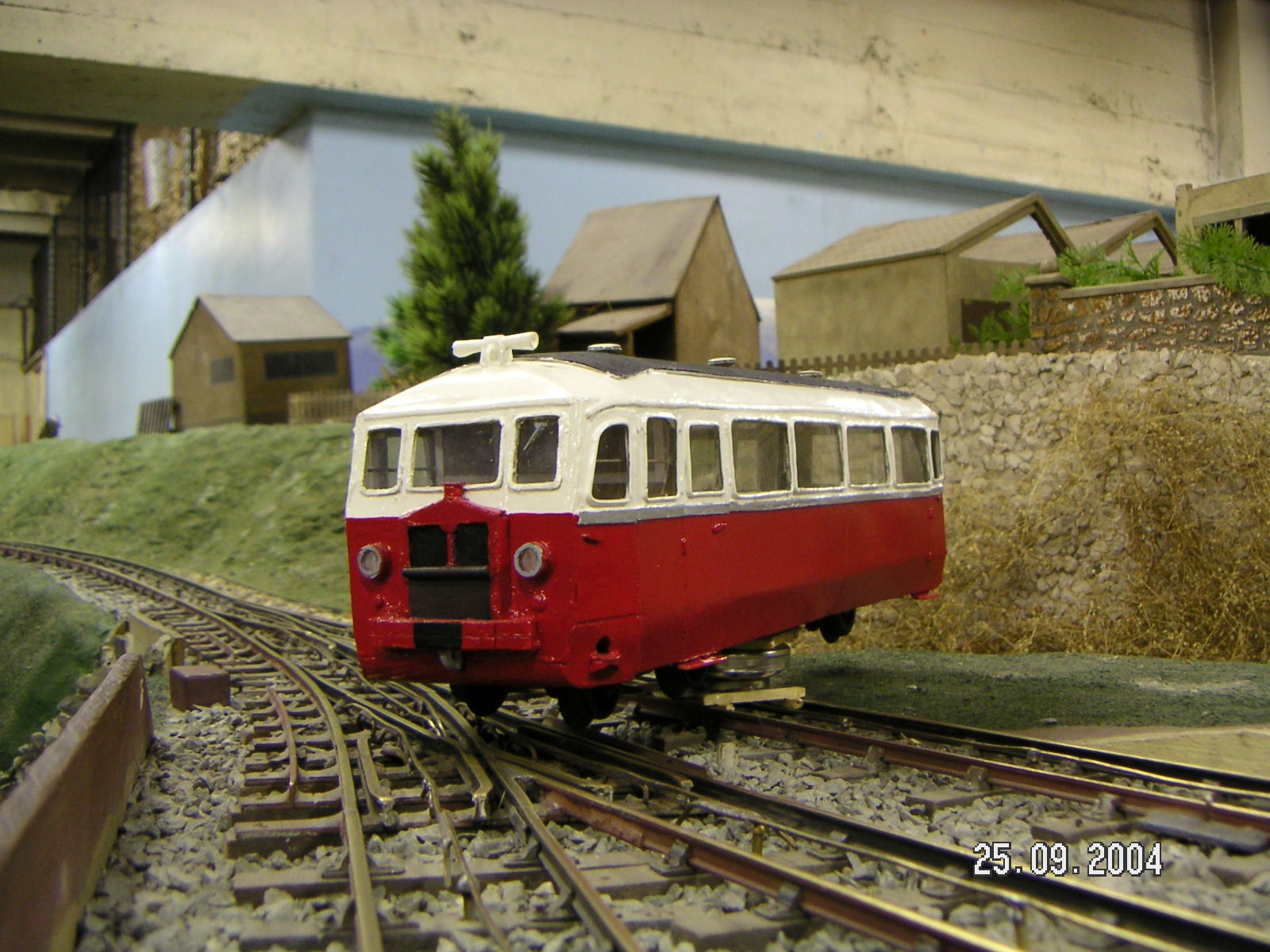 Carcasse Métallique Autorail De Dion Bouton – Échelle HOm 1:87 – Neuve France