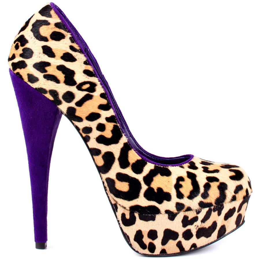 Shoe of the Day | Bebe Shoes Priscilla Pump | SHOEOGRAPHY