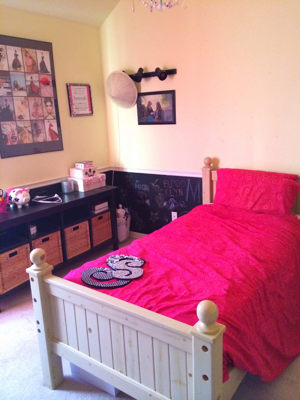 Stuff I Love... Empty Bedrooms