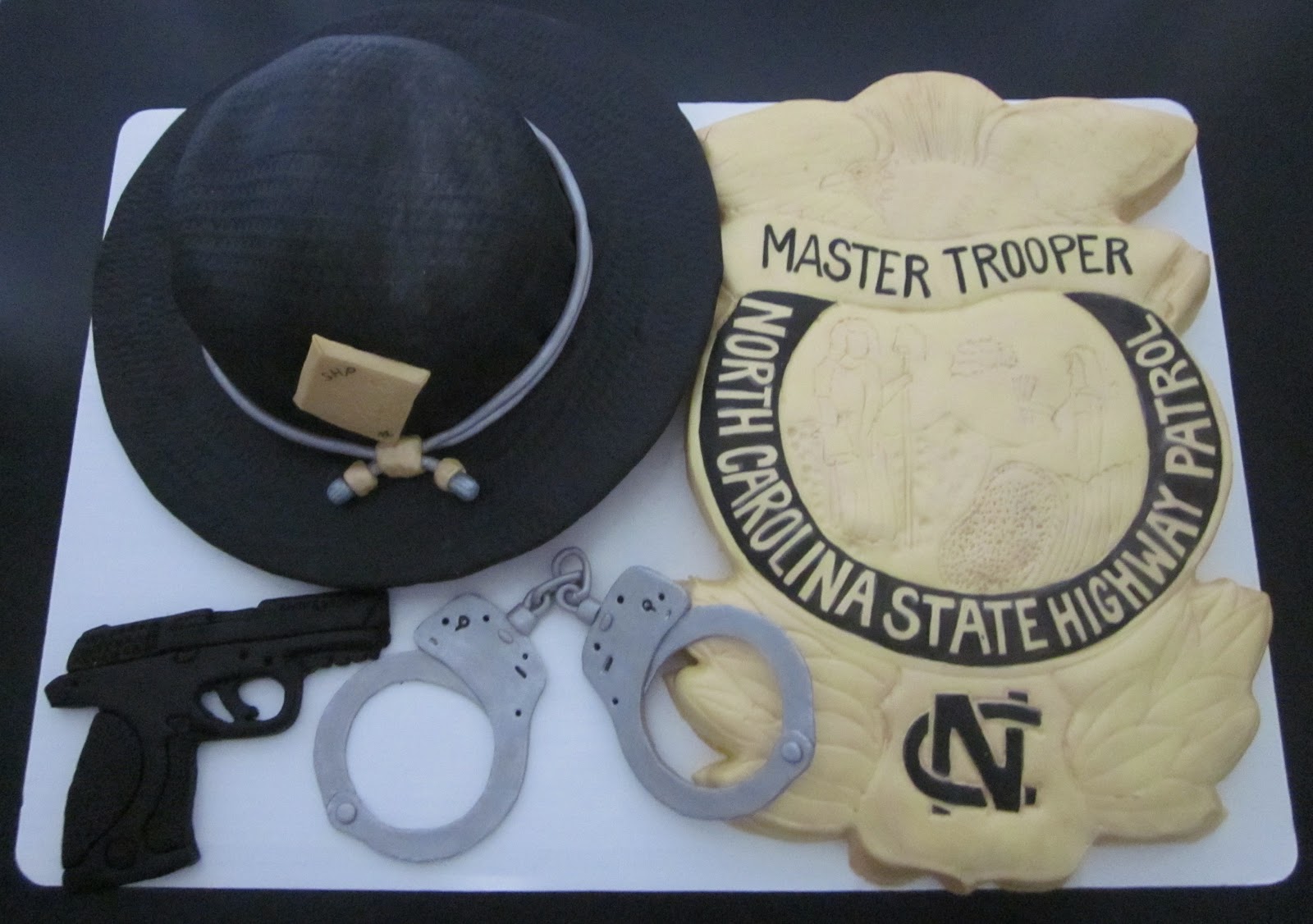 Darlin' Designs 3D Police Officer Cake Darlin' Designs 3D Police Officer Cake