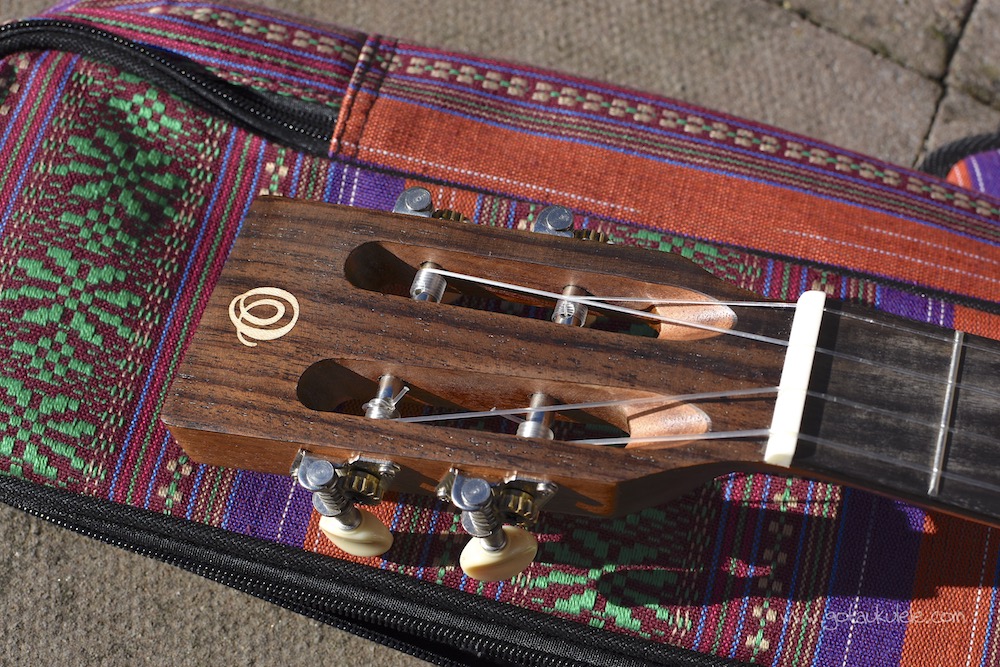 Ohana BK70 Baritone Ukulele REVIEW