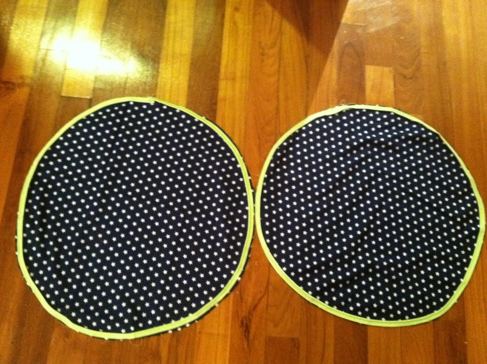 Satin Pieces How to sew a Circle Floor Pillow