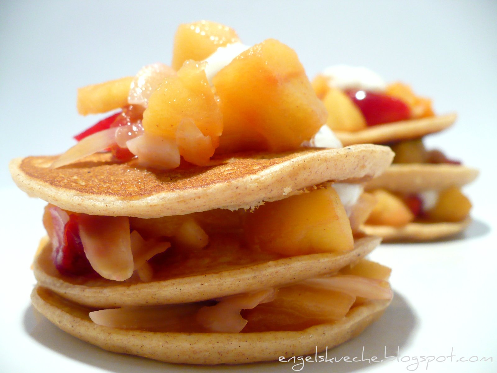 Essen aus Engelchens Küche: Vollkorn-Zimt-Pancakes mit Apfel-Pflaumen ...