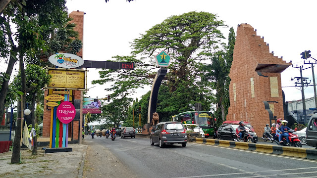 Gapura Batas Kota Malang