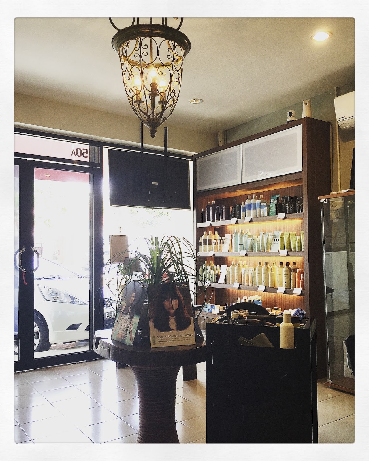 muN_cOffee Land Estilo hair and beauty AVEDA Salon Penang