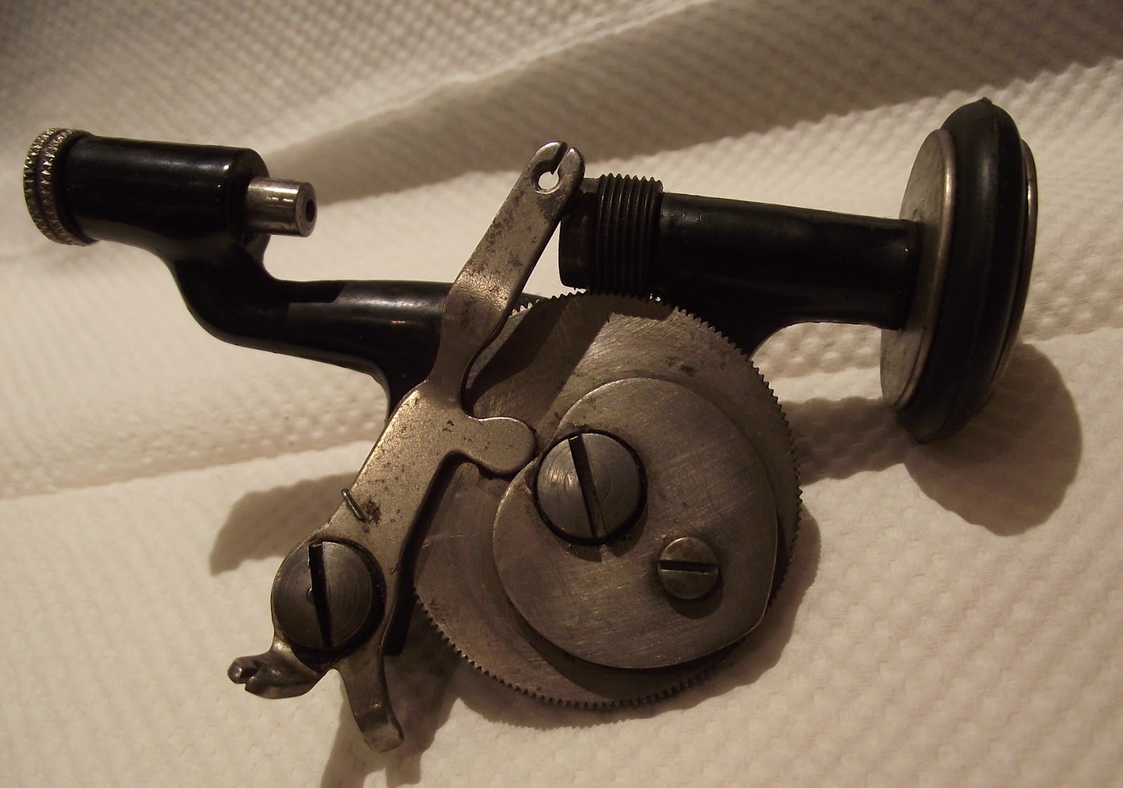 Lizzie Lenard Vintage Sewing: Cleaning the Bobbin Winder - Before and After