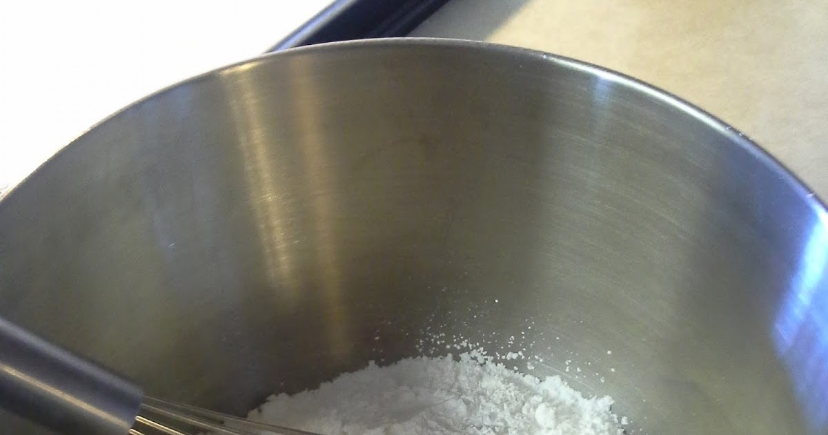 How To Sift Powdered Sugar The Easy Way