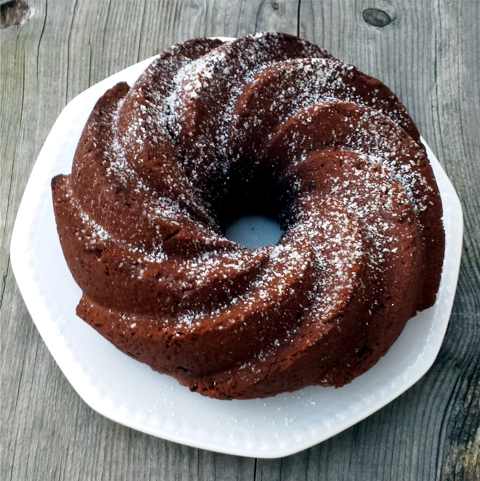 Bananen-Marzipan-Schokokuchen