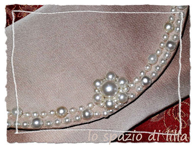 Six Stories - Pochette in raso color ruggine in coordinato