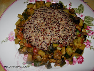 quinoa con crema di cannellini su spadellata di verdure