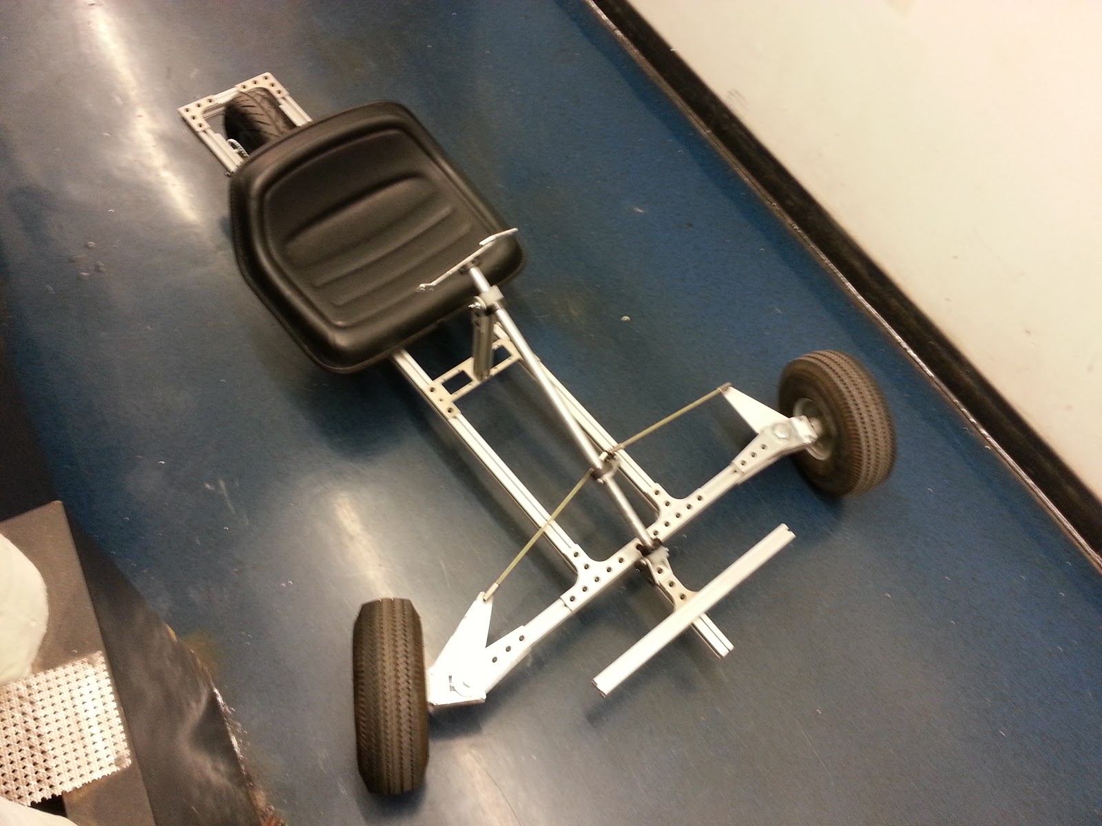 YAMEB: MelonChopper Build Pt.3: ROLLING FRAME!