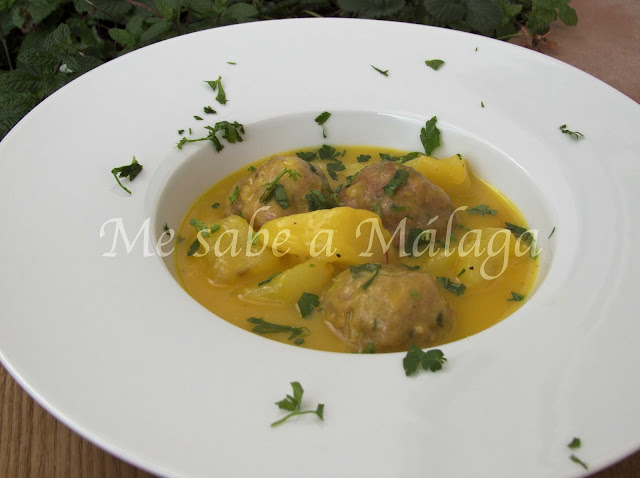 receta guiso cazuela albóndigas Málaga