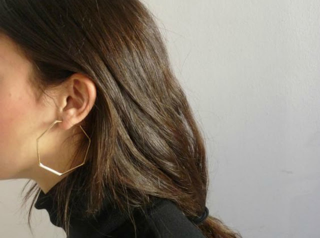How To Wear Jewelry Properly How To Wear Jewelry Properly