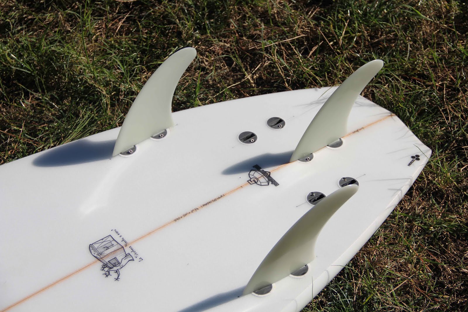 subterraneo cortesía sarcoma Plato Surfboards: Sistema 5 quillas