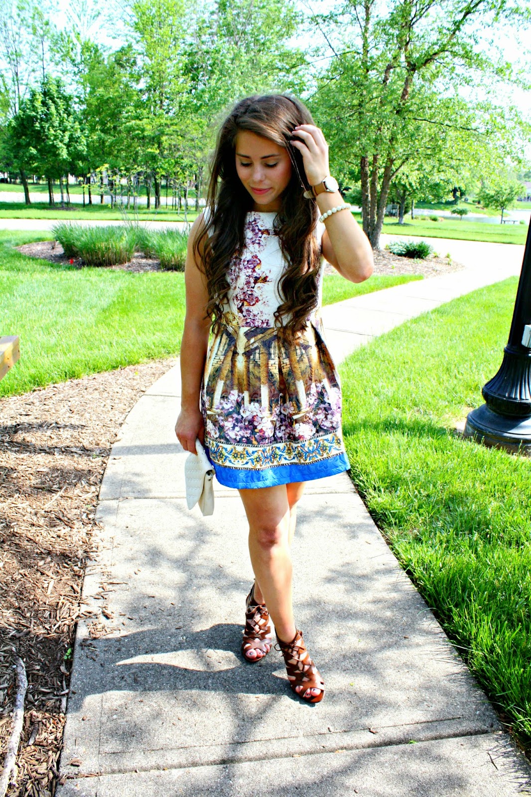 Statement Dress / sprinkle of style