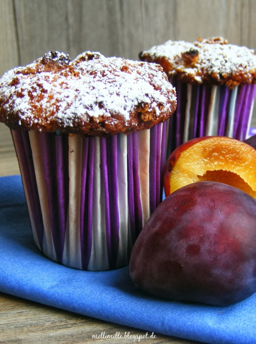 mellimille: Zwetschgen-Muffins mit Amarettinis zum herbstlichen Wochenende
