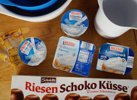 Schwedischer Schokokuss-Nachtisch: Schnell, lecker und super zum Mitbringen. Mit wenigen Zutaten gelinkt die Creme, die Kindern und Erwachsenen schmeckt.