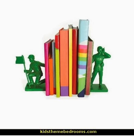 Green Soldier Bookends