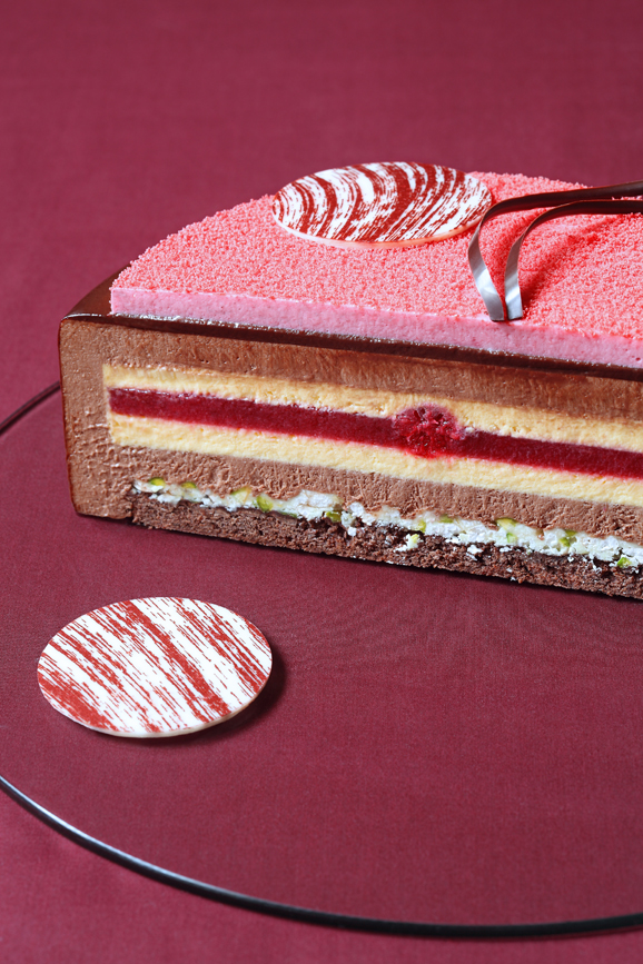 начинка персик маракуйя для торта. Morettini%2BCake%2B2. начинка персик маракуйя для торта фото. начинка персик маракуйя для торта-Morettini%2BCake%2B2. картинка начинка персик маракуйя для торта. картинка Morettini%2BCake%2B2. Да, специфично. Да, придется поискать составляющие. Но он того стоит – сбалансированный, выразительный вкус готового торта порадует всех любителей необычных сладостей. Рецепт рассчитан на торт диаметром 21 см и весом 1,2 кг.
