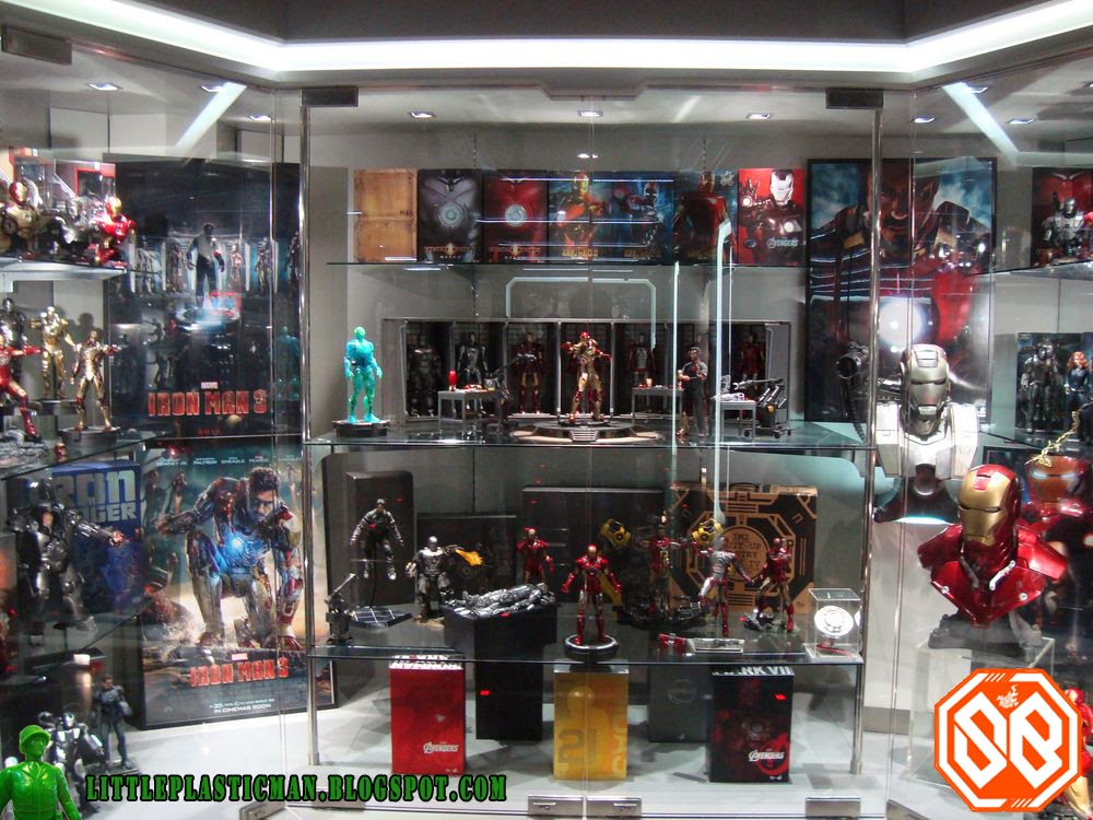 Little Plastic Man Toy Blog and Review Singapore Hot Toys Secret Base