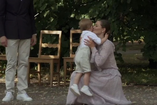 Princess Madeleine, Princess Leonore, Crown Princess Victoria, Princess Estelle, Queen Silvia and Princess Sofia