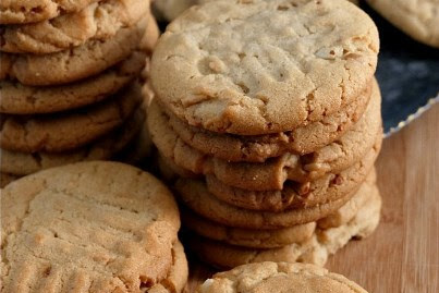 CHUNKY PEANUT BUTTER COOKIES