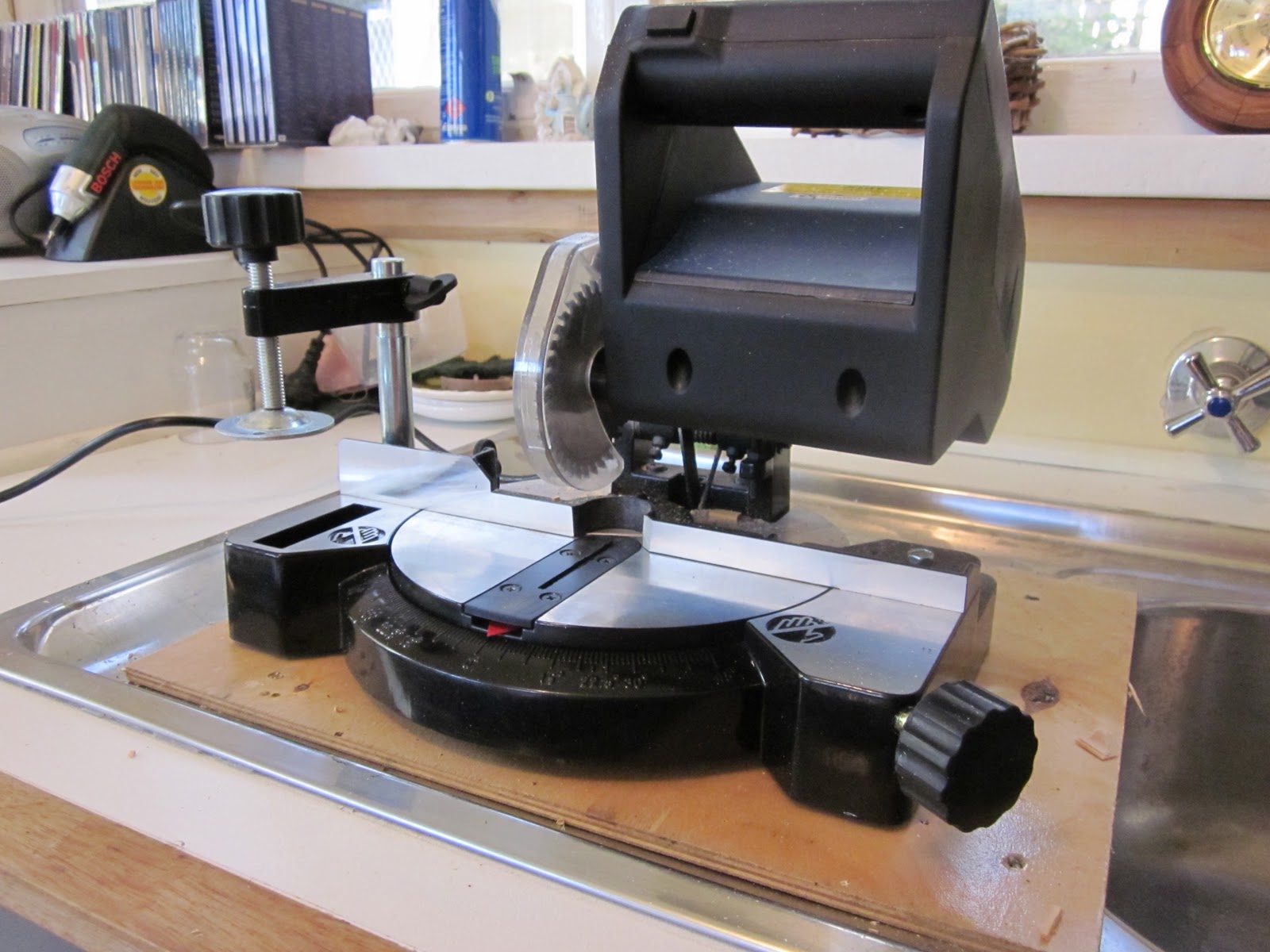 LIFE'S GOOD My New Mitre Saw.