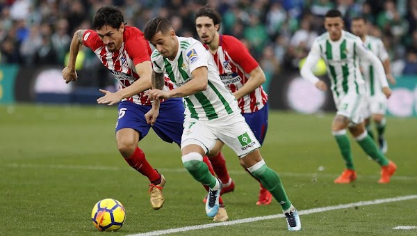 El Atlético gana con efectividad al Betis (0-1)