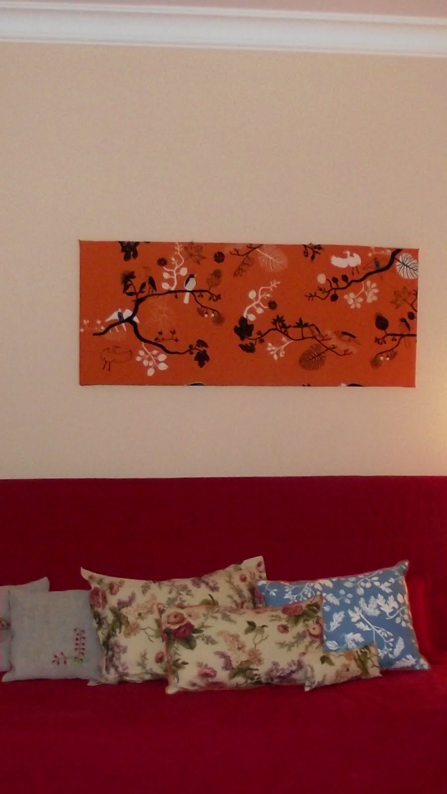 HER TELDEN BİR DUVAR PANOSU