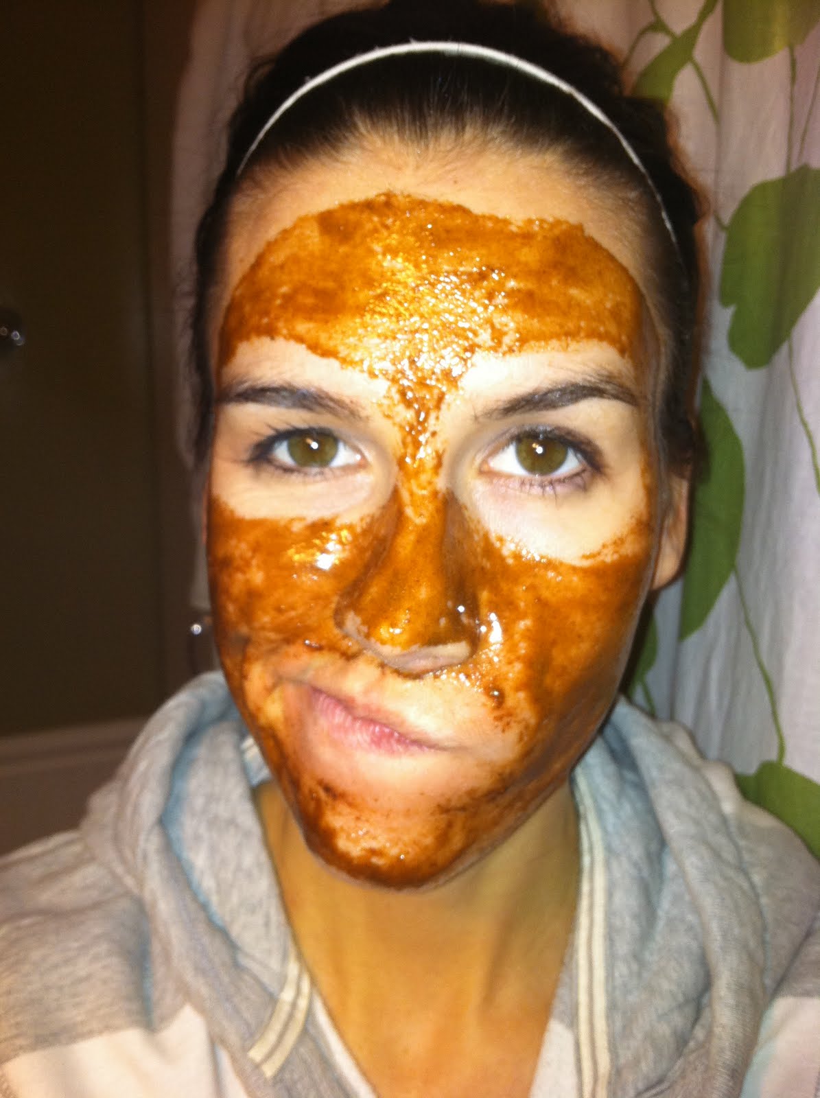 Angie's Domestication Station Honey Cinnamon Mask