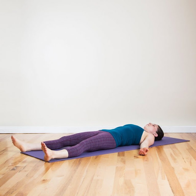 Tràn đầy sức sống và đẩy lùi bệnh tật chỉ 7 bài tập yoga đơn giản