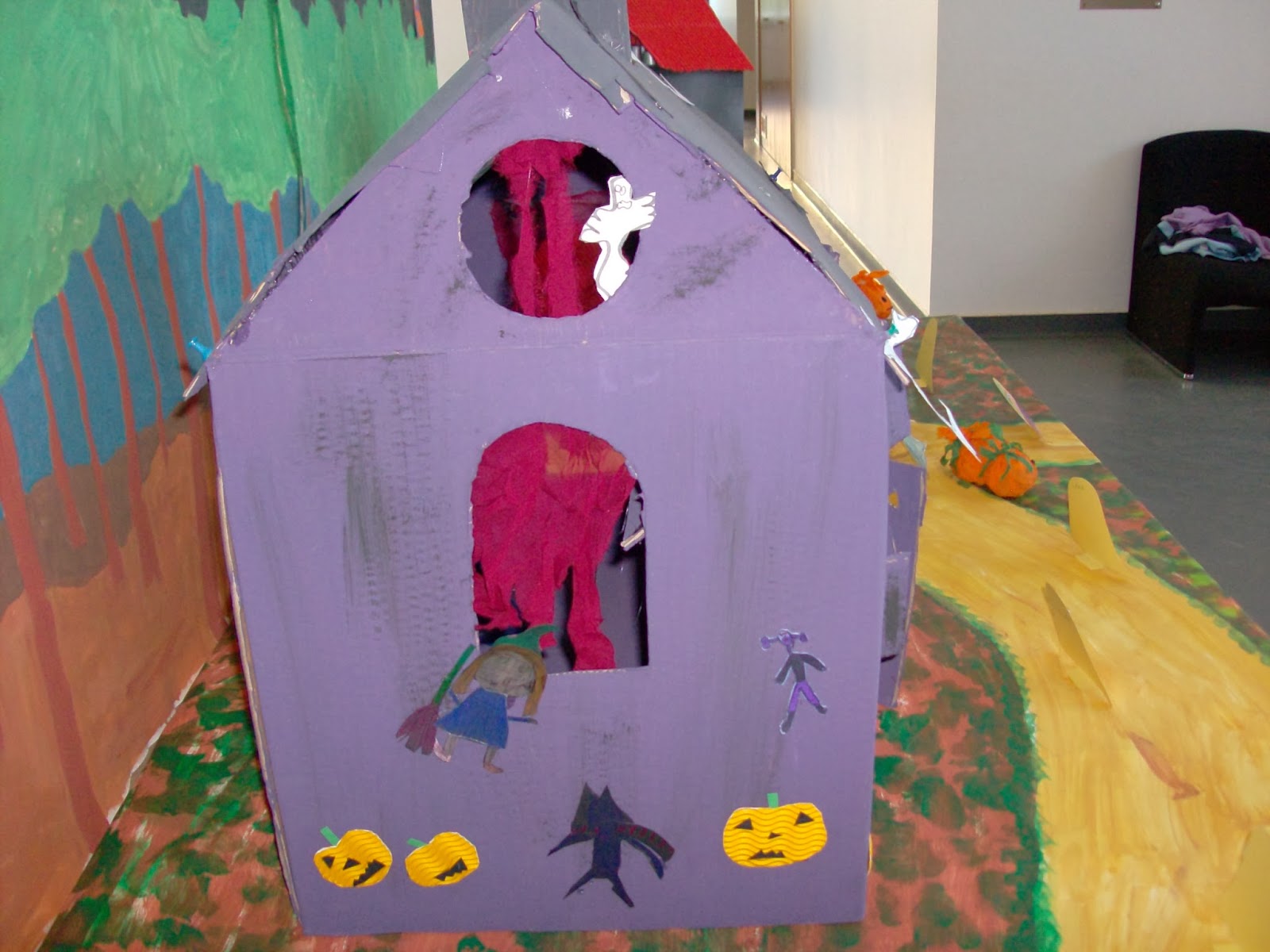 Reuse Crafts Cardboard Haunted House