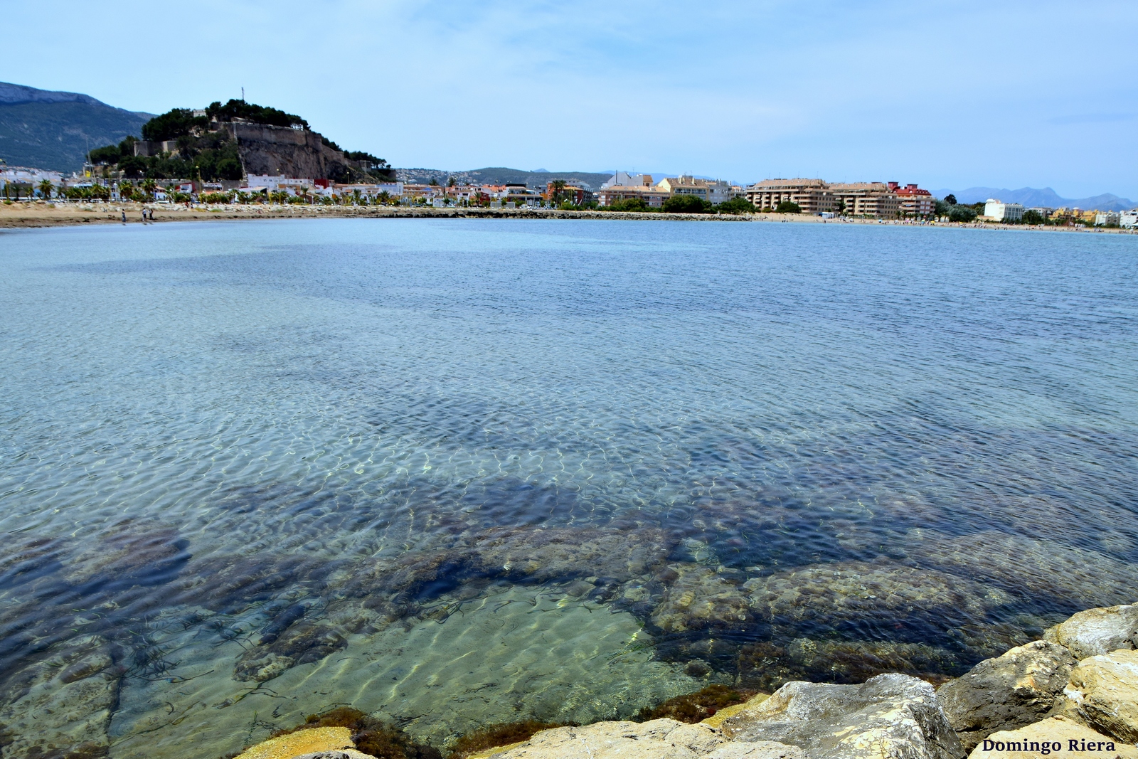 Domingo Riera Dénia. Parece que viene el verano.