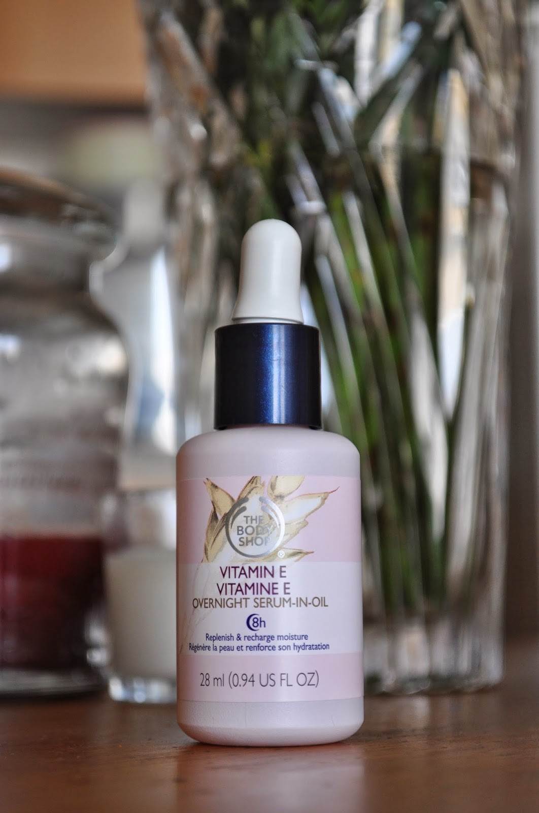 LouLouLoves. The Body Shop Vitamin E Overnight SerumInOil A Review.