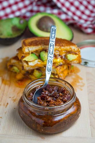 Bacon Jam and Avocado Grilled Cheese Sandwich with Fried Egg Bacon Jam and Avocado Grilled Cheese Sandwich with Fried Egg