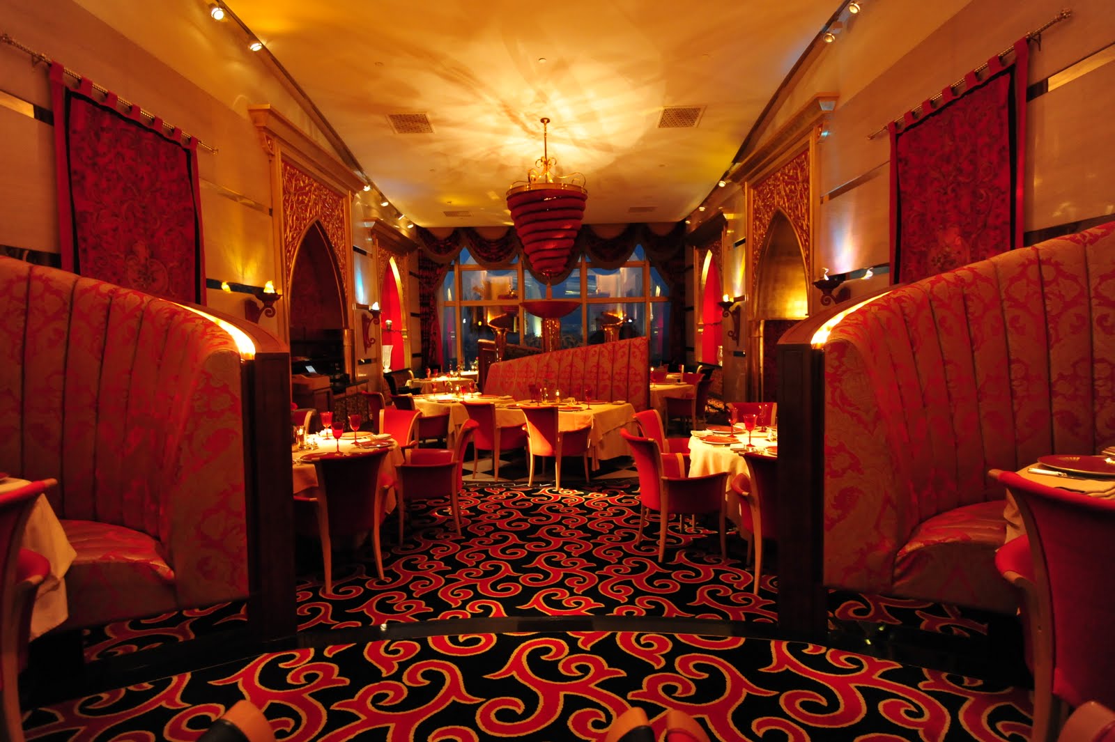 Goboogo : A room in the Burj Al Arab
