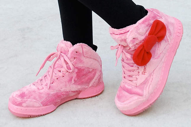 reebok-hello-kitty-pink-sneaker.jpg