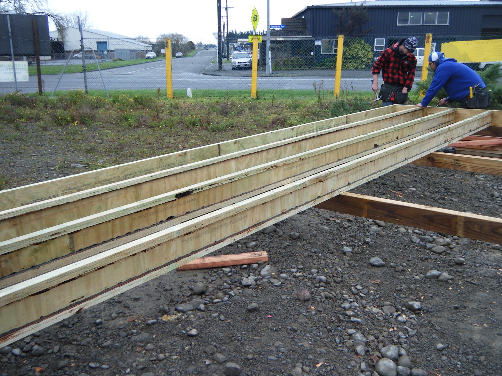 Pauls Building Blog 2012 Cutting and fixing joist 8/8/2012
