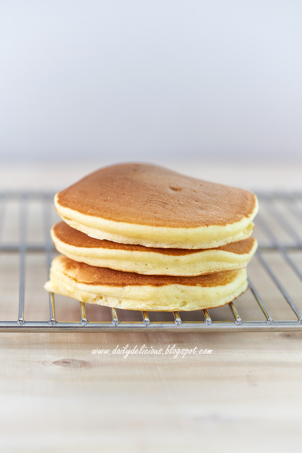 dailydelicious Fluffy Yogurt Pancakes
