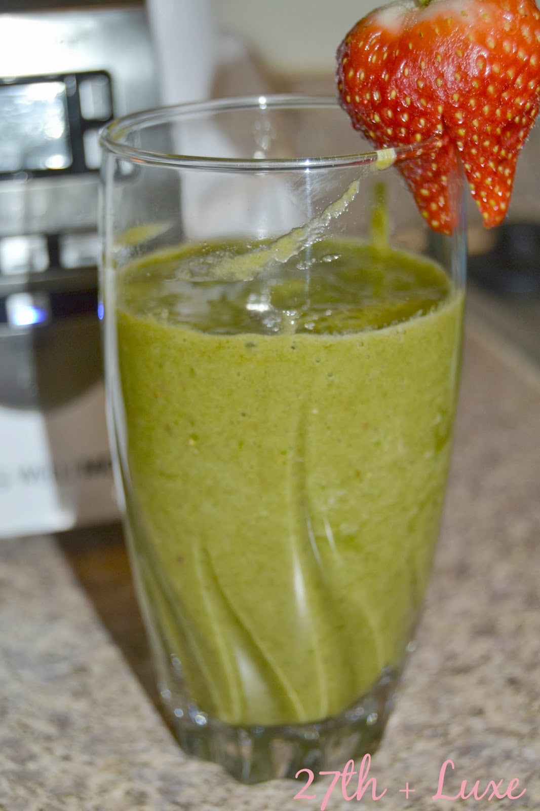 27th + Luxe: HEALTHY LIVING: GREEN SMOOTHIE