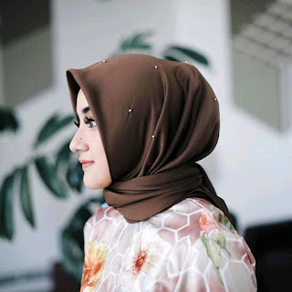 Polly cotton Swarovski Bahan Polly cotton Swarovski yang lembut