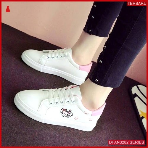 DFAN3282S43 Sepatu Ns30 Poxing Cat Wanita Sneakers Murah BMGShop