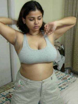 Mallu Aunties Photos: Tamil Hot Aunty Photos
