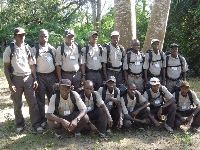 A MISTERIOSA SOMALI E O PROTETOR DA FLORESTA!