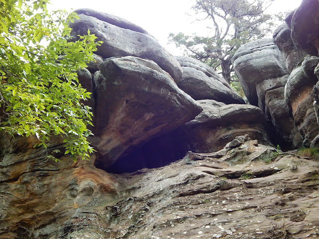 a view from the valley at #GardenoftheGods in the #ShawneeNationalForest #carmapoodale