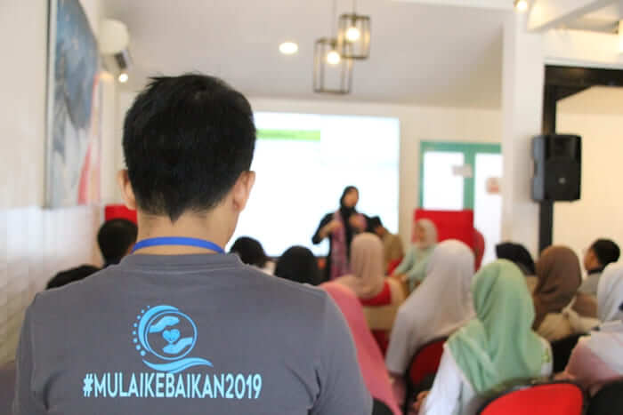 Berbeda Komunitas, Bersama dalam Kolaborasi Donasi, Bersatu pada Gerakan #MulaiKebaikan2019 Let’s move for love and diversity. Unity for Humanity! #Resolusi2019 #AyoBerbuatKebaikan #MulaiKebaikan2019 #90JutaUntukSelatSunda