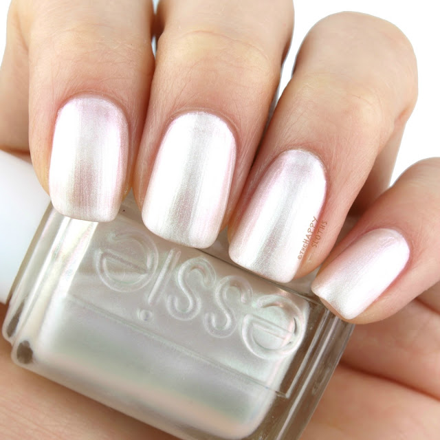 Essie Summer 2018 | All Daisy Long: Review and Swatches Essie Summer 2018 | All Daisy Long: Review and Swatches