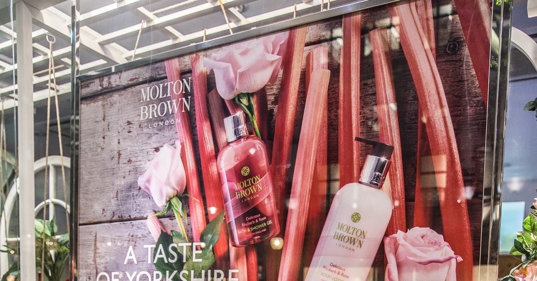 RetailStoreWindows.com: Molton Brown, London